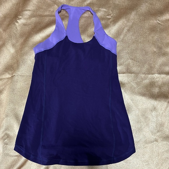 Lululemon tank. Size 6. EUC two tone purple - Picture 1 of 2